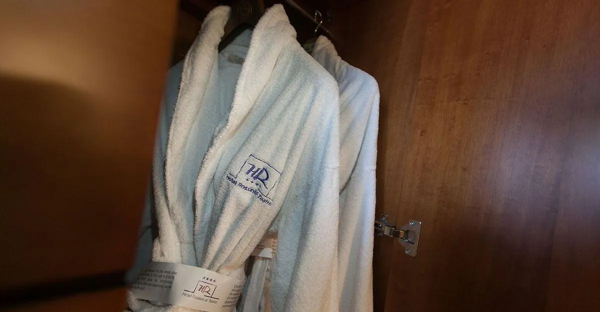 ****  B&B Hotel Imperia Rossini Al Teatro Itália