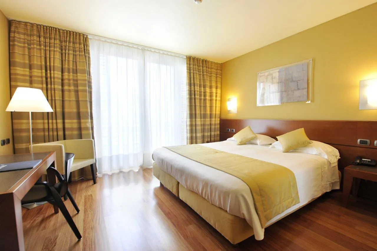Hotel Rossini Al Teatro Imperia 4*,  Italië