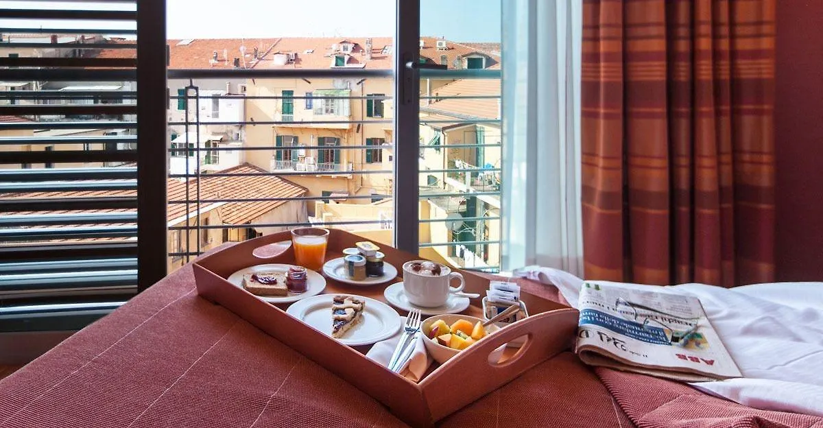Hotel Rossini Al Teatro Imperia
