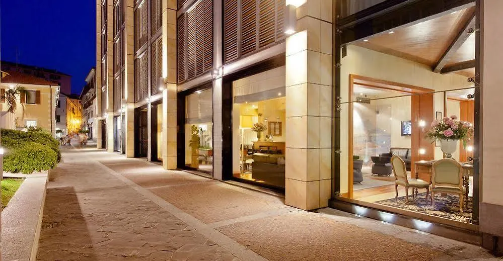 ****  Hotel Rossini Al Teatro Imperia Italië