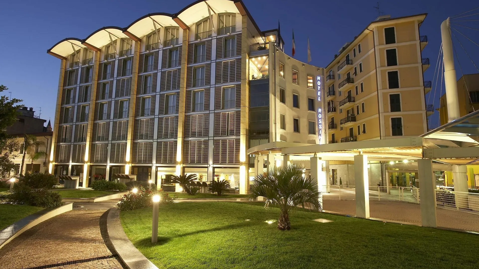 Hotel Rossini Al Teatro Imperia