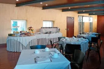 Hotel Rossini Al Teatro Imperia 4*,